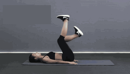 好身材|26岁欧美姑娘,健身塑造黄金腰臀比,大码身材堪比卡戴珊