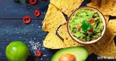 牛油果|好吃又不贵!这几种食物，女性吃了以后美容养颜，延缓衰老