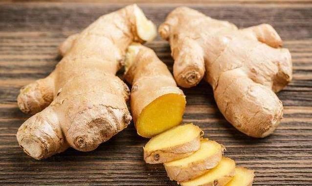 红豆薏米茶|湿气的“大冤家”是这四种食物,吃得越多,体内湿气跑得越快