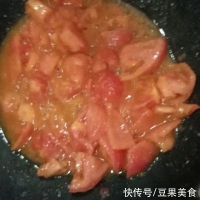 最简单常见的米饭绝配菜——西红柿炒鸡蛋（甜口！）