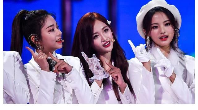 综艺节目|《恋恋剧中人》官宣，吴宣仪跨界“当编剧”：还没站稳就想跑？