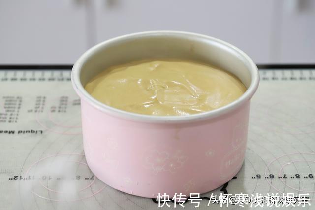 蛋黄|入冬必备的甜点！焦糖饼干咖啡奶油蛋糕，爱上这香浓的美味