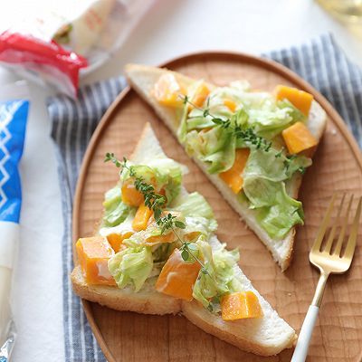 芒果|芒果沙拉三明治