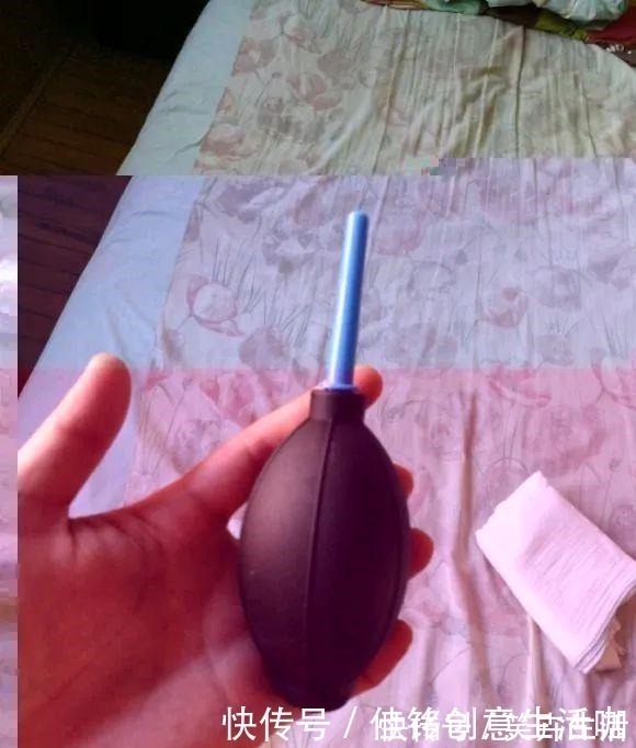 养花|养花不给花洗澡，难怪长不好总黄叶，别忽视！