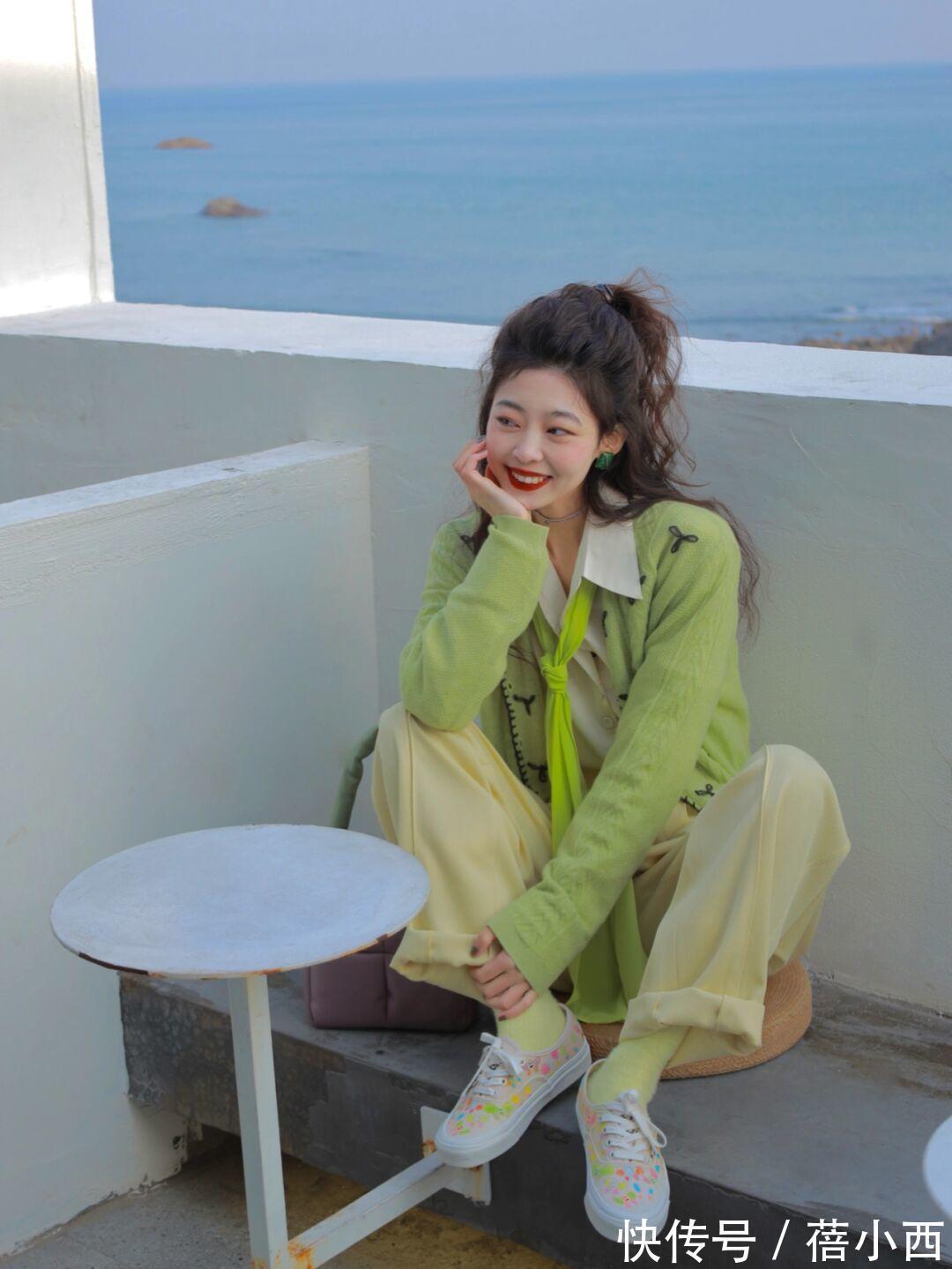 毛衣 新年穿“毛衣”才洋气,单穿叠穿都好看,让你演绎不费劲的高级