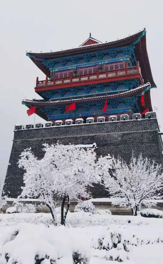 牛年初雪后，这些地方美成了画