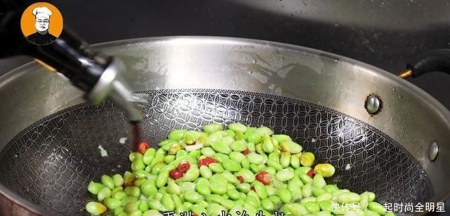 祖传腌黄瓜做法,一次腌20斤不够吃,脆嫩爽口,放一年不会坏