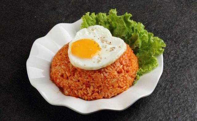 道菜|韩国人最爱吃的6道菜,国人却讨厌吃,网友6道菜4道泡菜,咋吃