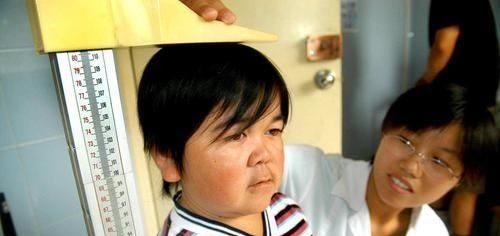 激素分泌|宝宝身高从小抓起,该怎么做?让这位宝妈告诉你,生长激素不可取