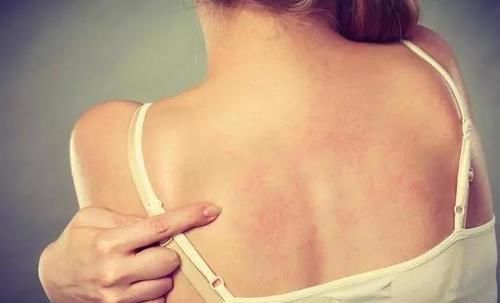 肠道|55岁，是长寿关键期，护“三处”，按“三穴”，离长寿更进一步