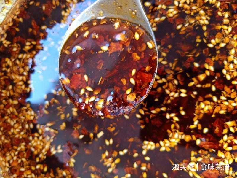 如何炸辣椒油，才能让香味完全发挥大厨公开配方，香料配比详细