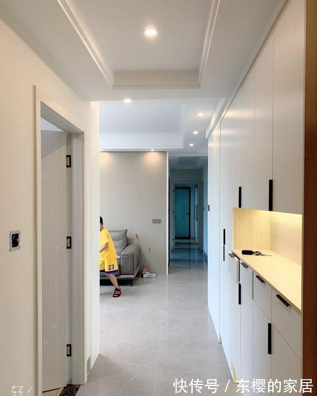 柜子|一家四口新房,鞋柜衣帽一体柜很实用,电视墙更是大气,很满意