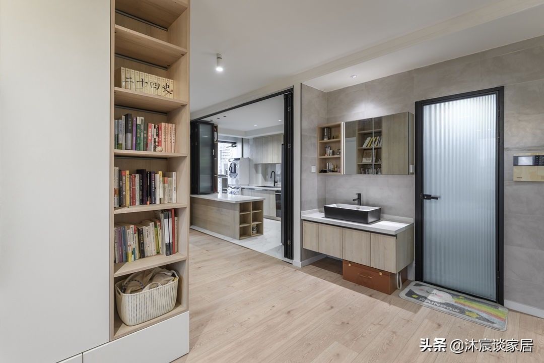 沐宸|奇妙的折叠门,用在家里这么实用,她家这样装修,敞亮通透又大气