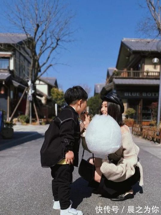 辣妈|90后健身辣妈身高166cm，妙曼身资令人羡慕，坚持锻炼很关键