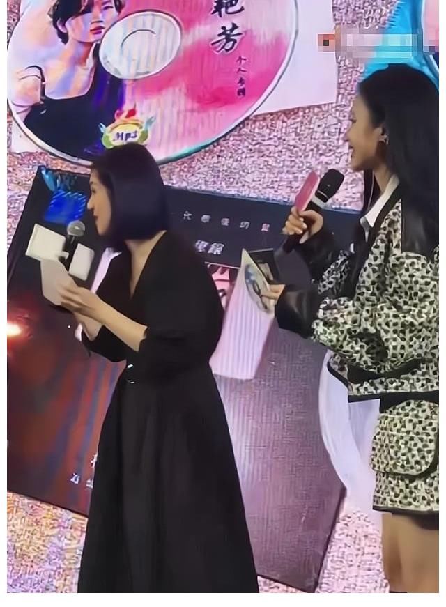 《好聲音》冠軍曬梅艷芳CD，號(hào)稱珍藏版，楊千嬅當(dāng)場(chǎng)識(shí)破盜版