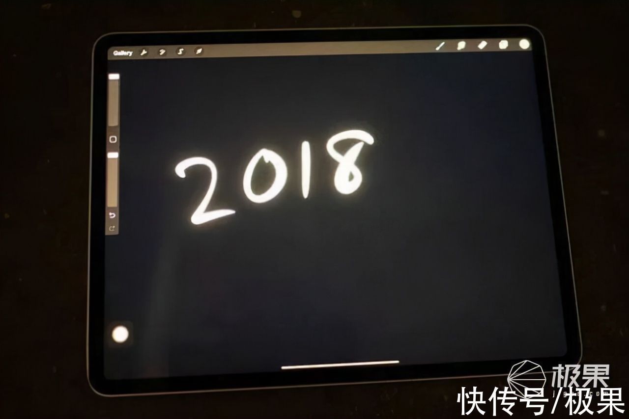oled|iPad 史上最顶级的屏幕用了什么技术?一文带你全解析