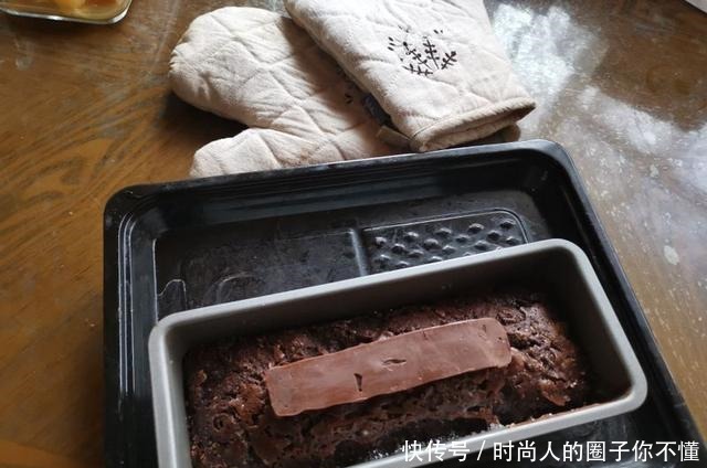 烘焙店都不敢这么卖的巧克力蛋糕，全是真材实料，吃一口就会爱上！