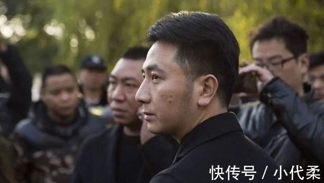 林生斌再迎坏消息,基金会再添一锤!现任老婆大学生活照被扒出