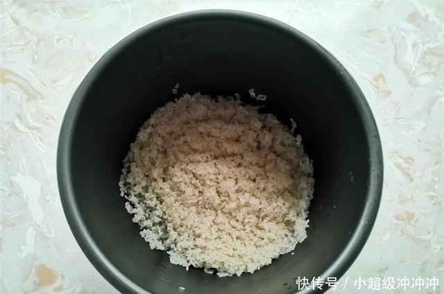 天冷吃肉,首选这个肉,教你饭菜一锅出,驱寒暖身,滋补又味美