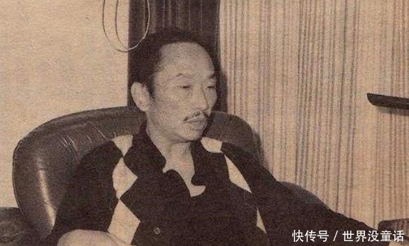 古龙出上联“冰比冰水冰”,金庸此联不通,下联却被网友对出!