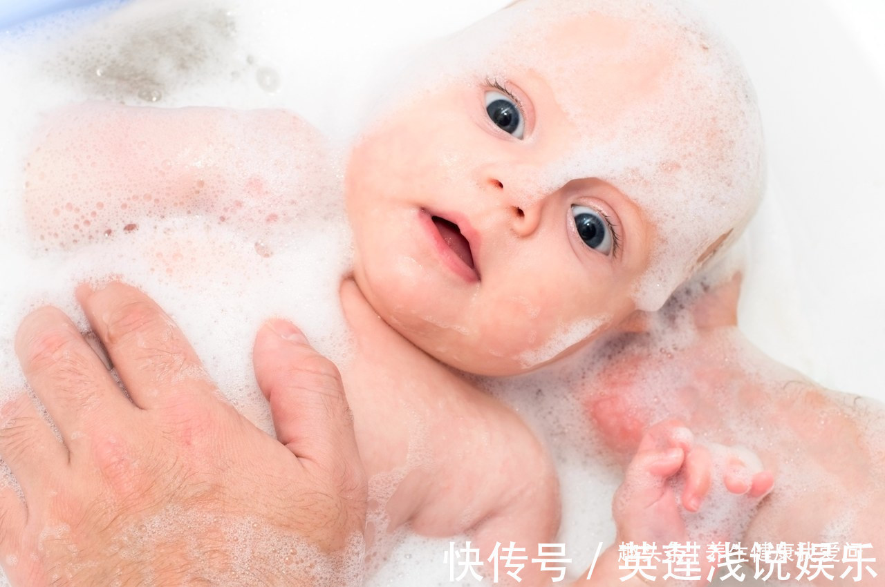 乙酰氨基酚|孩子发烧别着急,38.5℃以下自行处理,3个降温方法快速退烧