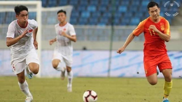 国足|国足对手:曾以为无法击败中国队,但他们连接球都慌张,这让我们自信