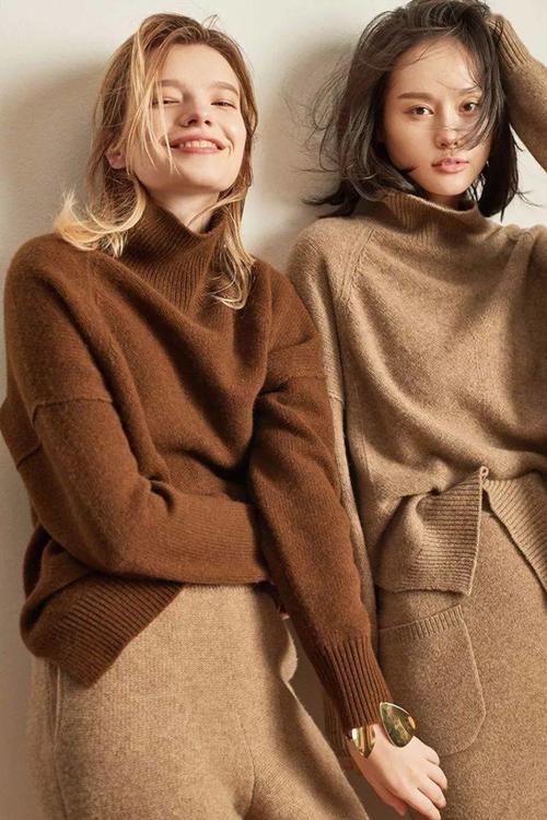 在秋冬季节，学会这样搭配穿出高级感！