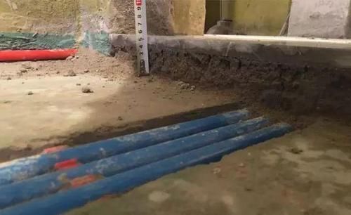 愣子|国家8级电工现身说法:水电真要开槽?施工现场看得人心惊胆颤