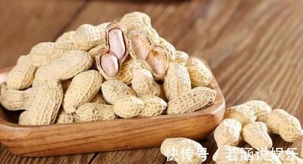 醋泡花生米|花生和它一起吃,胜过“阿司匹林”,清洁血管防血栓,血压悄悄降