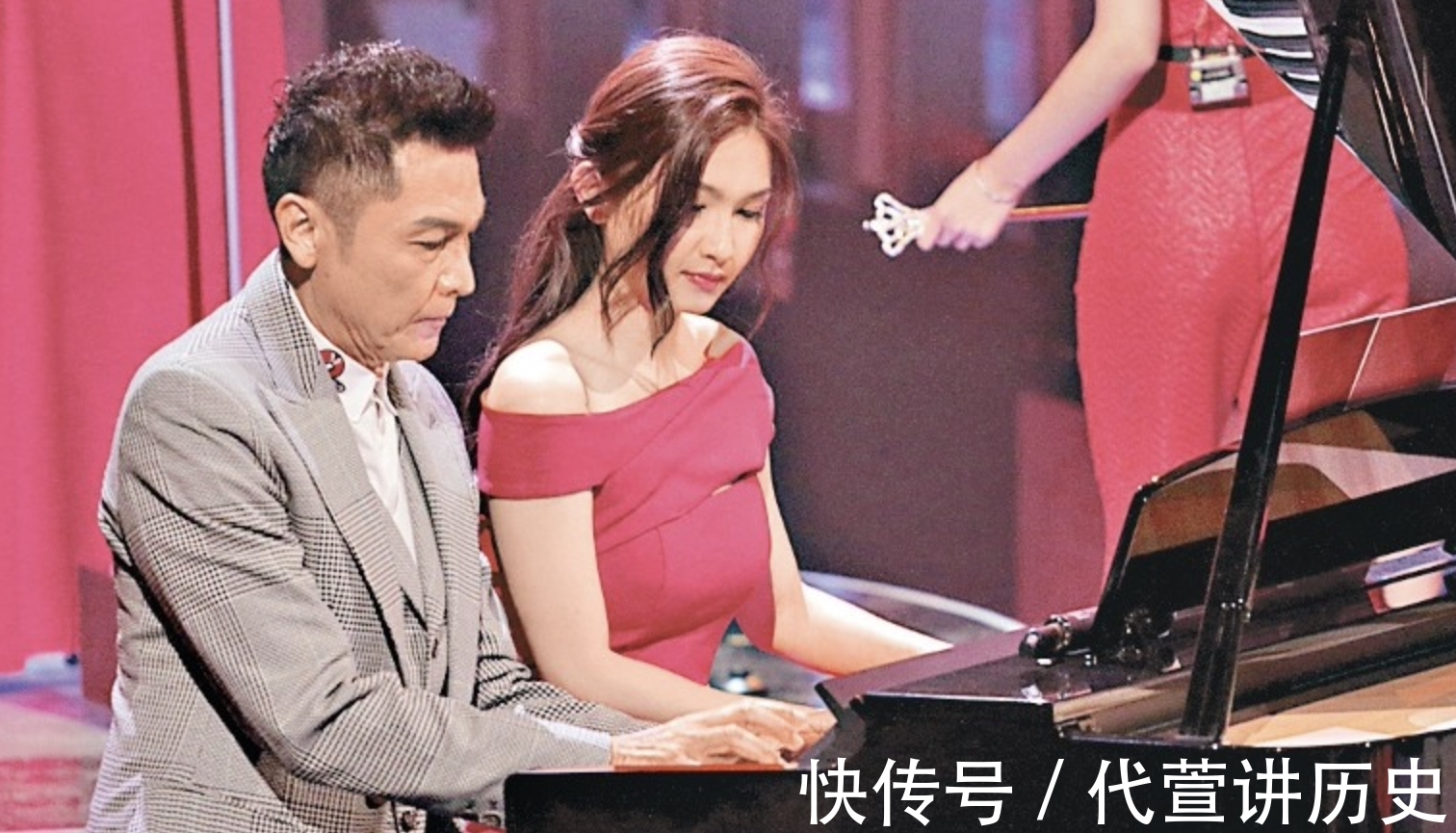 被淘汰|2021港姐选举12强出炉,关礼杰26岁女儿晋级,父女同台演出很温馨