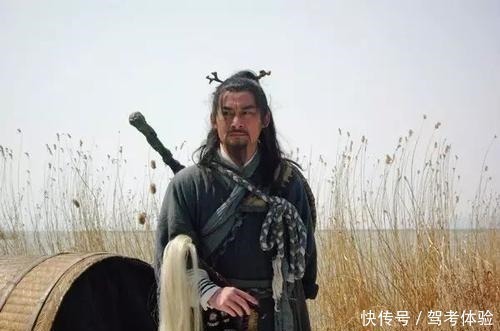 水泊梁山&宋江聚义厅上排座次,一细节让公孙胜拂袖而去,梁山从此再无真情!