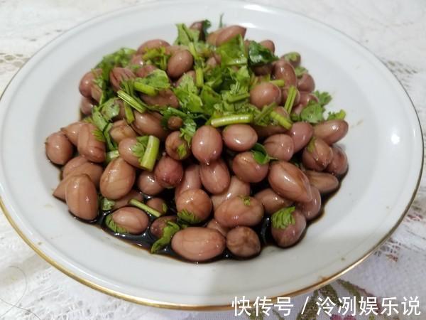 花生|花生不用炸不用煮，这样做简单又美味，每周吃几次，清热又降火