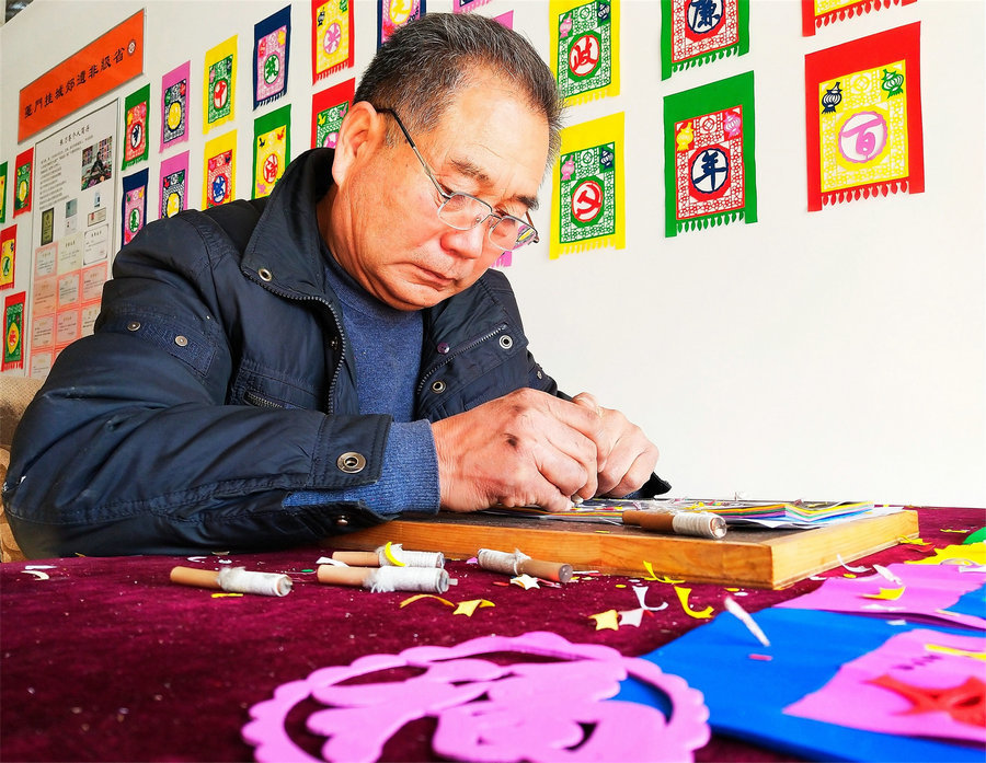 张乃仓!郯城县马头镇张乃仓:非遗文化迎新年 廉政之风兴起来