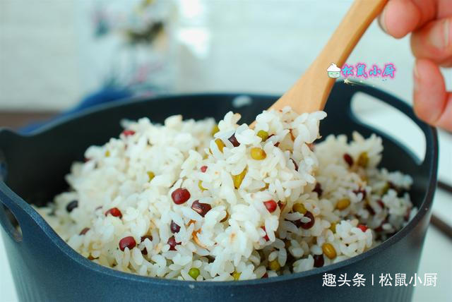 低糖|自从我开始减肥后，天天煮这一锅饭，低糖低热量，米饭粒粒香