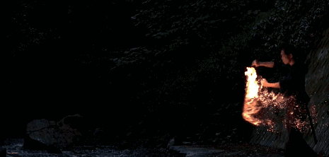 附魔刀|日本火焰艺术家打造真实附魔刀,鬼灭之刃里的特效原来是真的