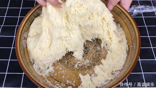 电饭锅版蜂蜜小面包,不放一滴水蓬松暄软,我们全家人都爱吃