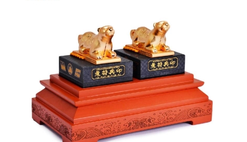 皇帝|衰落的清朝有多荒诞？嘉庆年间发生了3件事，件件能笑掉大牙