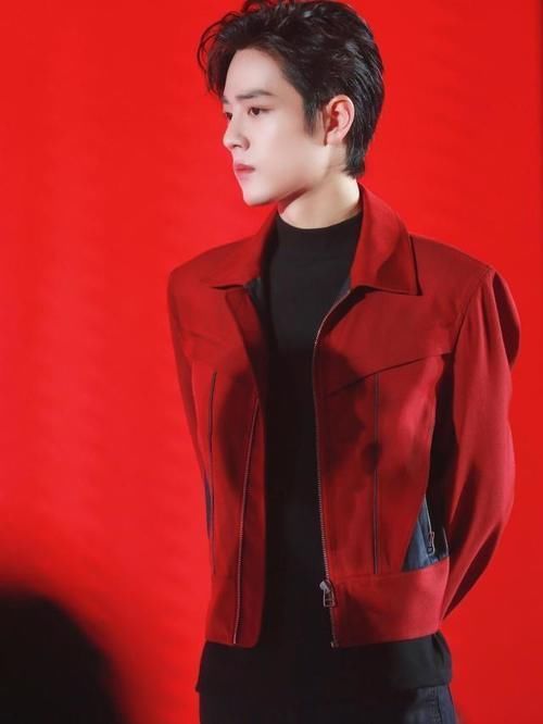 肖战太棒了!和奥运冠军合体玩游戏,还因此多了一个“新称呼”