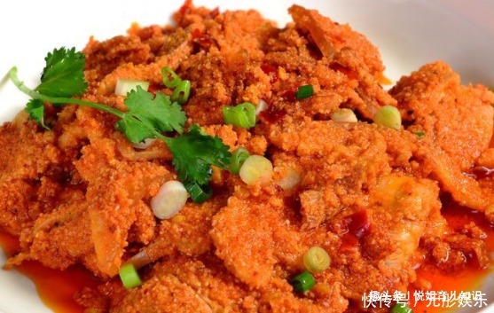 给小孩做的菜,都被“大孩”给抢着吃了,没法,又得去厨房