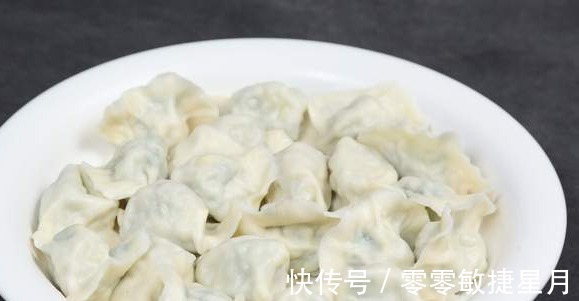 萝卜饺子好吃有诀窍，教你饺子店不外传的做法，鲜美多汁，没怪味！