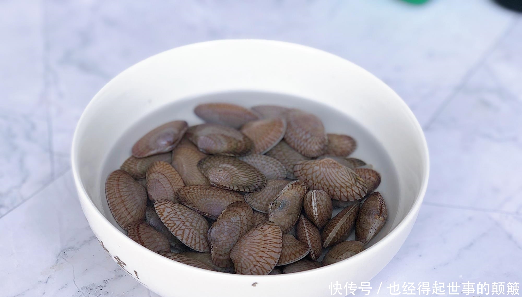 骨头汤冰冻可以放几天