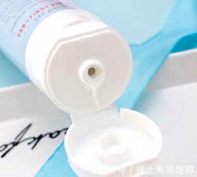 洗面奶|欲罢不能的浴室好物