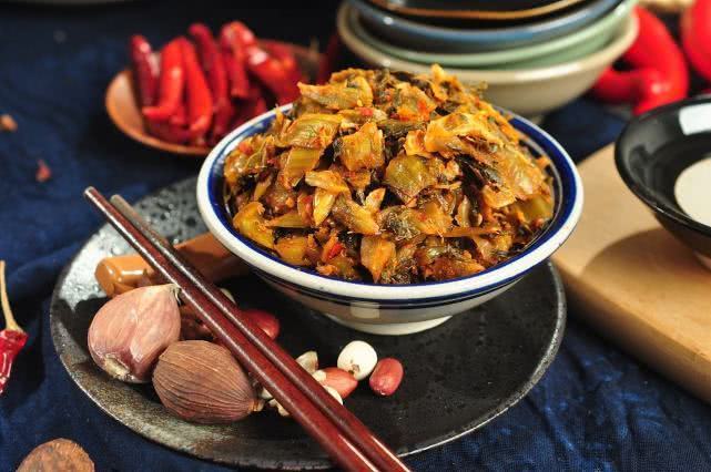 致癌物|为何我国是癌症大国医生忠告想长寿,4种食物最好撤下餐桌