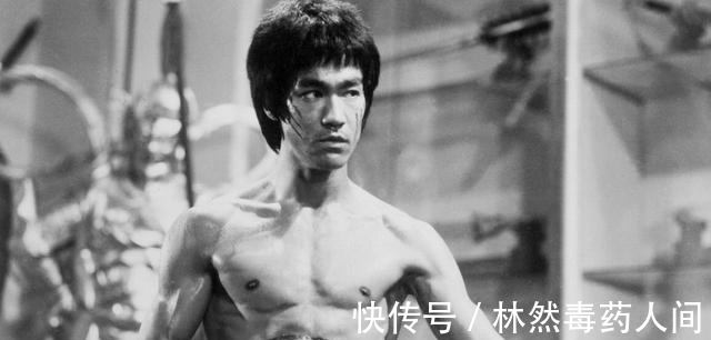 李小龙|叶问观察李小龙,感叹:你脚跟不沾地,是短命鬼!20年后果然应验