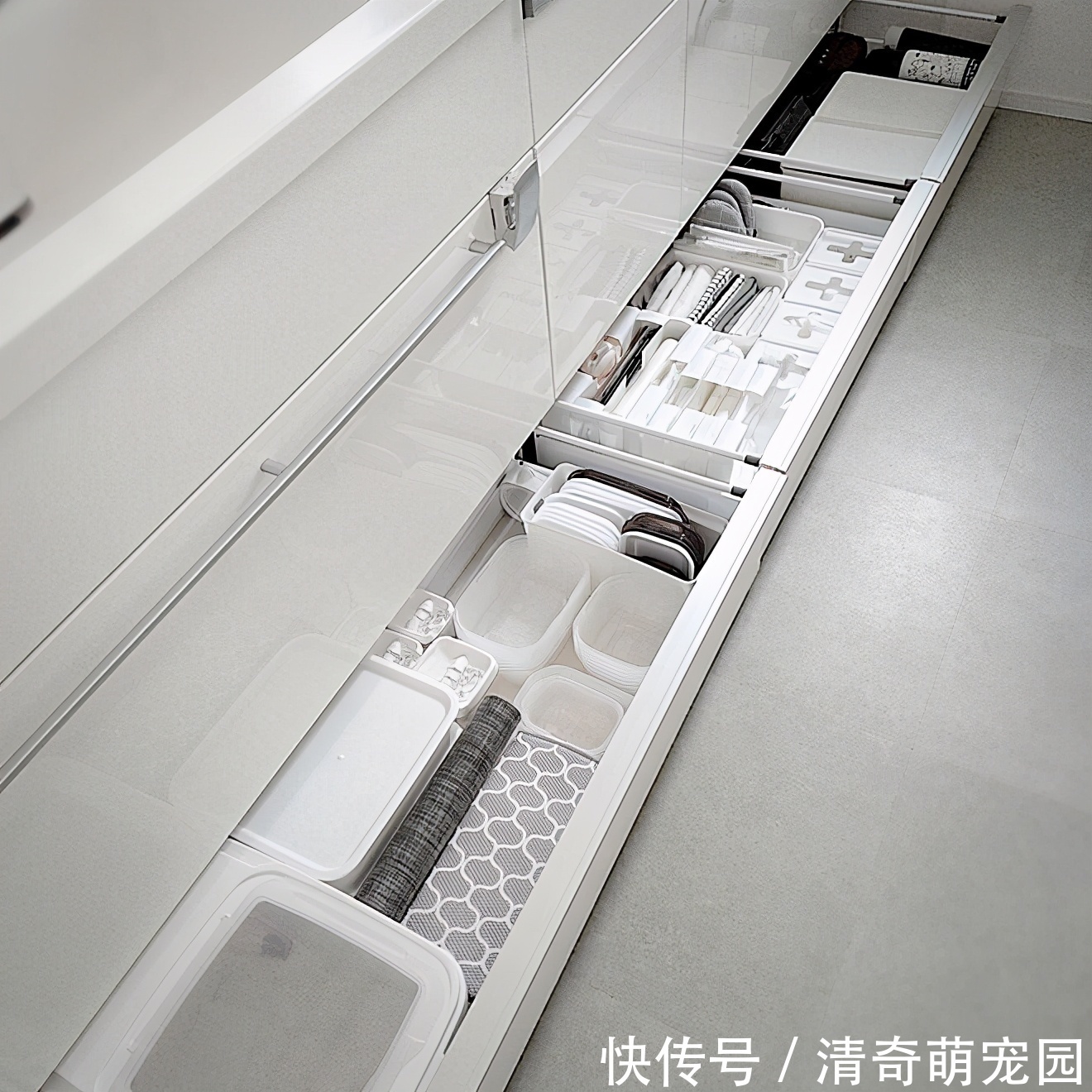 日本太太坚持一天收拾一个区域,家里整洁有序,真的很治愈