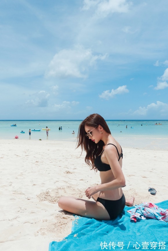 孙允珠|女神孙允珠高清时尚搭配:银河夏夜精灵薄荷蔷薇比基尼