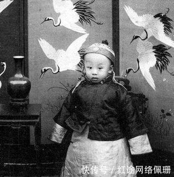 灭亡|溥仪被袁世凯欺负让退位时,禁卫军哪去了?为什么不来保护?