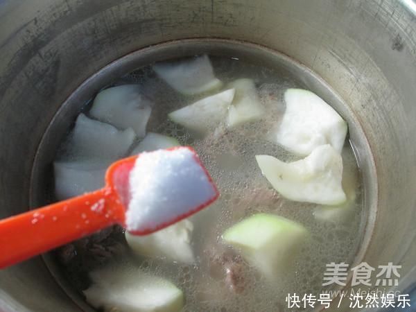 放血|它是猪身上“最营养”部位,15一斤没人买,肉贩子留着自己吃