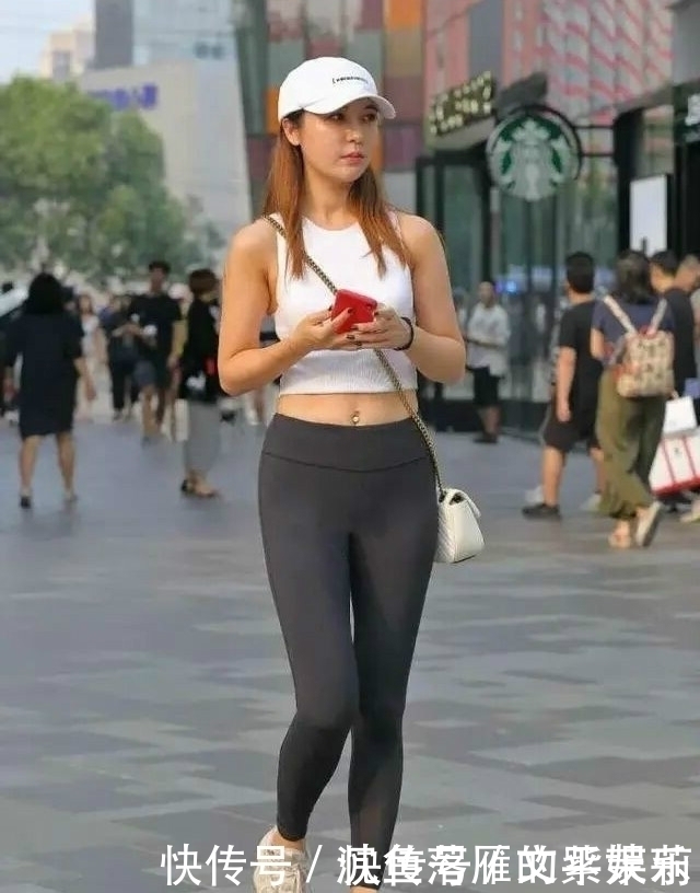 腿粗穿打底裤你没看错，时髦又显瘦，带你领略别样夏日