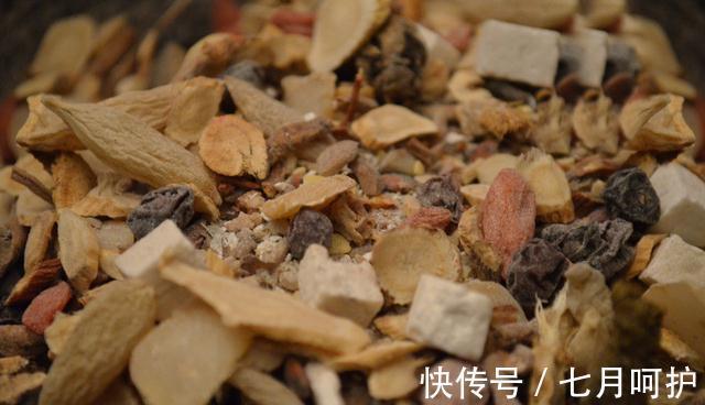 高血脂|血脂若升高,脸上或有3种反常,出现1种,劝你及时就医